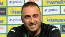 Венци Христов сменя Гълъбинов в националния