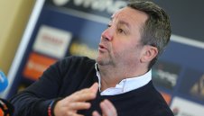 Славиша засили Джордж към летището