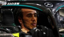 Хамилтън се завръща за последния старт