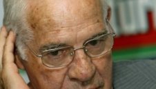 Арагонес: Има известно подобрение