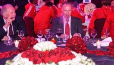 Похвала с поглед от високо