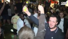 Англичаните ни изпиха бирата и ни напълниха кошницата + ВИДЕО