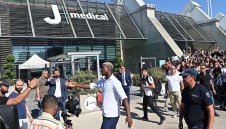 Казусът с изнудването на Пол Погба продължава