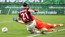 Милан дава нов договор на Ибрахимович