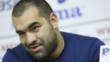 Багата се завръща в октагона на 4 февруари