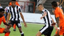 Скандал в Локо! Камбуров изхвърлил Бащата от отбора