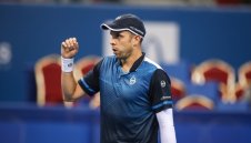 Жил Мюлер с трудна победа в София