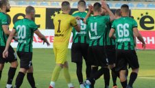 Фалит: Легендарен футболен клуб остана без пари