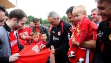 Преди 29 години Стоичков дразни Левски с №4