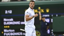 Скандал заради секси красавица разтърси "Уимбълдън" + СНИМКИ