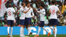 Англия надви Нигерия на "Уембли" + ВИДЕО