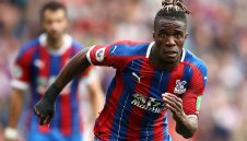 Трансферна сага няма да има! Палас не пуска Заха в Байерн