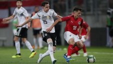 Свързват трети футболист на Байерн с Наполи