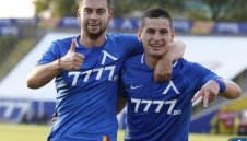 АПОЕЛ Никозия пита за Станислав Костов