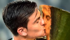 Ще има ли сделка? Байерн гъделичка "старата госпожа" с милиони за Дибала