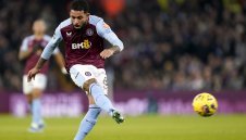 Арсенал трябва да направи всичко, за да вземе халф на Вила