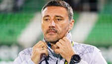 Треньорът на Ботев Пд каза доволен ли е от съдиите при изпуснатата победа в Разград