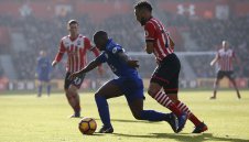 Халф на Лестър аут до края на сезона