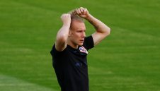 Бешикташ отхвърли и втора оферта на Ливърпул за скандалния Вида