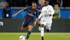 От ПСЖ готови да продадат Моура, но срещу 40 млн. евро