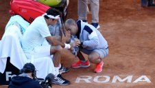 И Федерер се отказа заради контузия