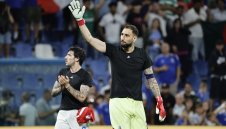 ПСЖ заяви на Донарума, че няма да е първи избор