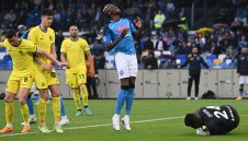 Заради Байерн? Спипаха Осимен в Германия