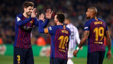 Пике: Меси е уникален, но в Шампионска лига е трудно