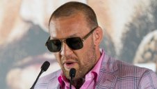 Конър Макгрегър след фиаското: Потънал съм в мрак, това е ад, главата ми ще гръмне!