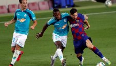 С човек повече на "Ноу Камп": Барса беше детрониран след резил