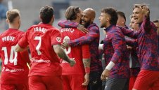 Фенове на Севиля атакуваха тренировъчната база на клуба