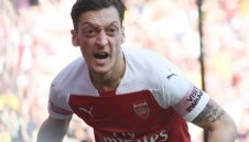 Йозил отказа да намали заплатата си