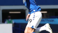 Хамес Родригес дарява част от заплатата си 