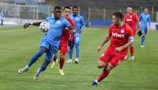 Левски с нов резил на "Герена"! "Сините" паднаха след драма и гол от засада + ВИДЕО