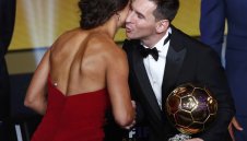 Кристиано, Левандовски и Швайни не включиха Меси в своя Топ 3