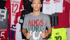 Лихтщайнер премина в Аугсбург