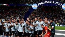 Катар приема "Финалисима"?