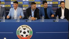 Кръстаич се сбогувал с националите, БФС го сменя с Илиан Илиев