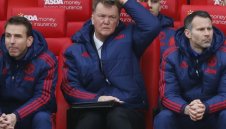 Ван Гаал заменя Юнайтед с Холандия