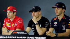 Ботас иска да запази момента, от Ферари не дават обещания