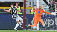 Скука! Юве е кръгла нула и в градското дерби