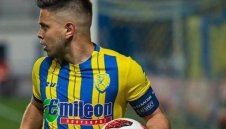 Аржентинският плеймейкър избрал Левски пред Полша и ОАЕ