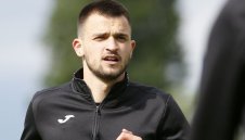 "Акулите" изгониха бивш на ЦСКА