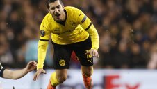 Венгер впечатлен от Мхитарян, иска го в Лондон