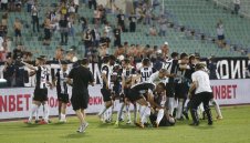 Локо Пловдив би дузпата на ЦСКА и взе Купата на България + СНИМКИ