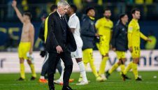 Анчелоти скочи на съдията след загубата на Реал