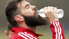 Срещу Шави се играе най-трудно