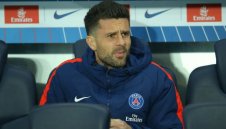 Тиаго Мота нападна съдията и Дибала