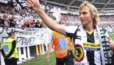 Агентът на Недвед: Павел ще играе още