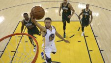 Уориърс без проблеми с Юта